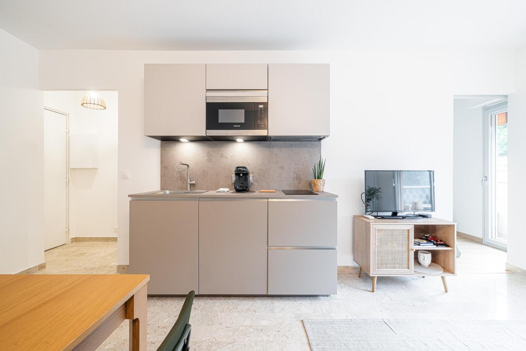 Appartement 2P Renove Avec Terrasse Au Port De Νίκαια Εξωτερικό φωτογραφία